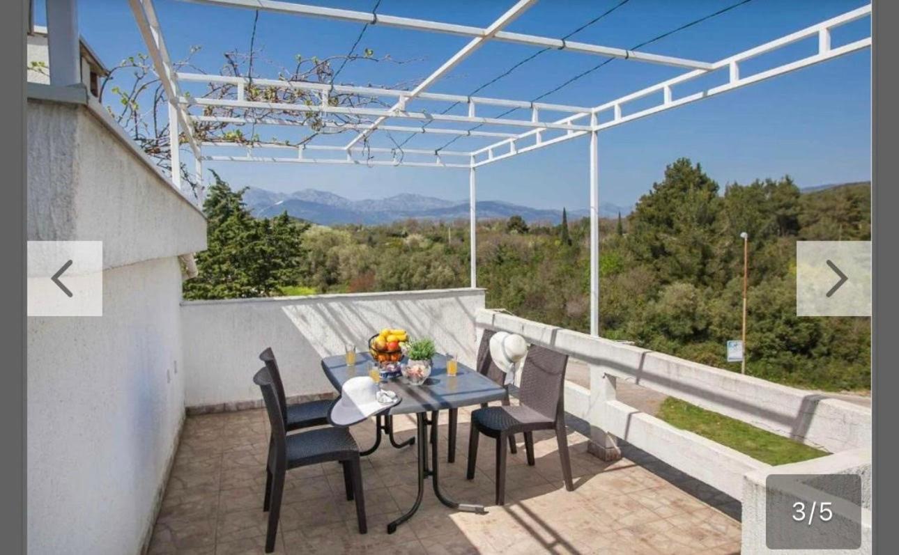 Maki Apartments - Plavi Horizonti Beach Tivat Eksteriør billede