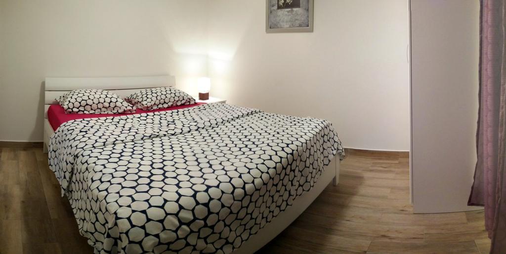 Maki Apartments - Plavi Horizonti Beach Tivat Eksteriør billede