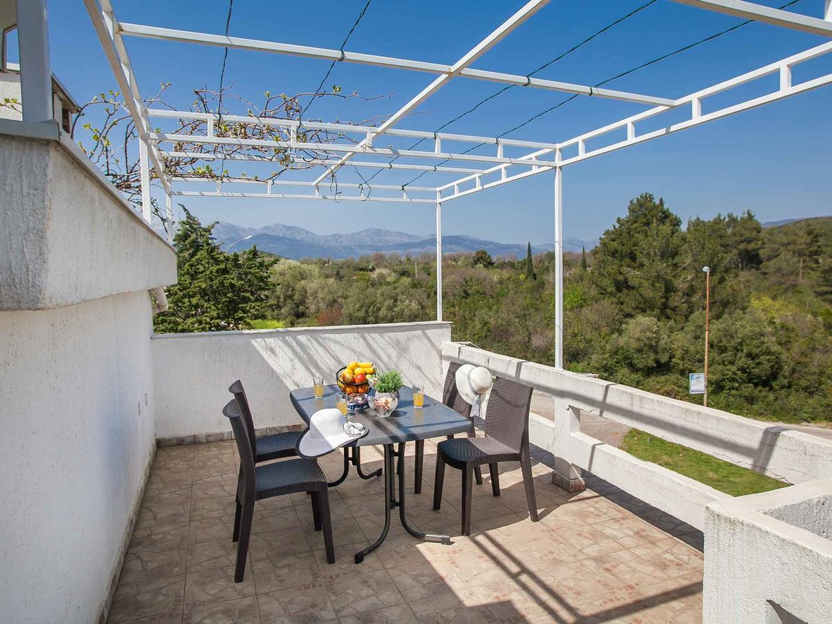 Maki Apartments - Plavi Horizonti Beach Tivat Eksteriør billede