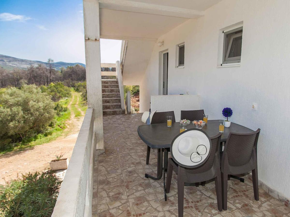 Maki Apartments - Plavi Horizonti Beach Tivat Eksteriør billede