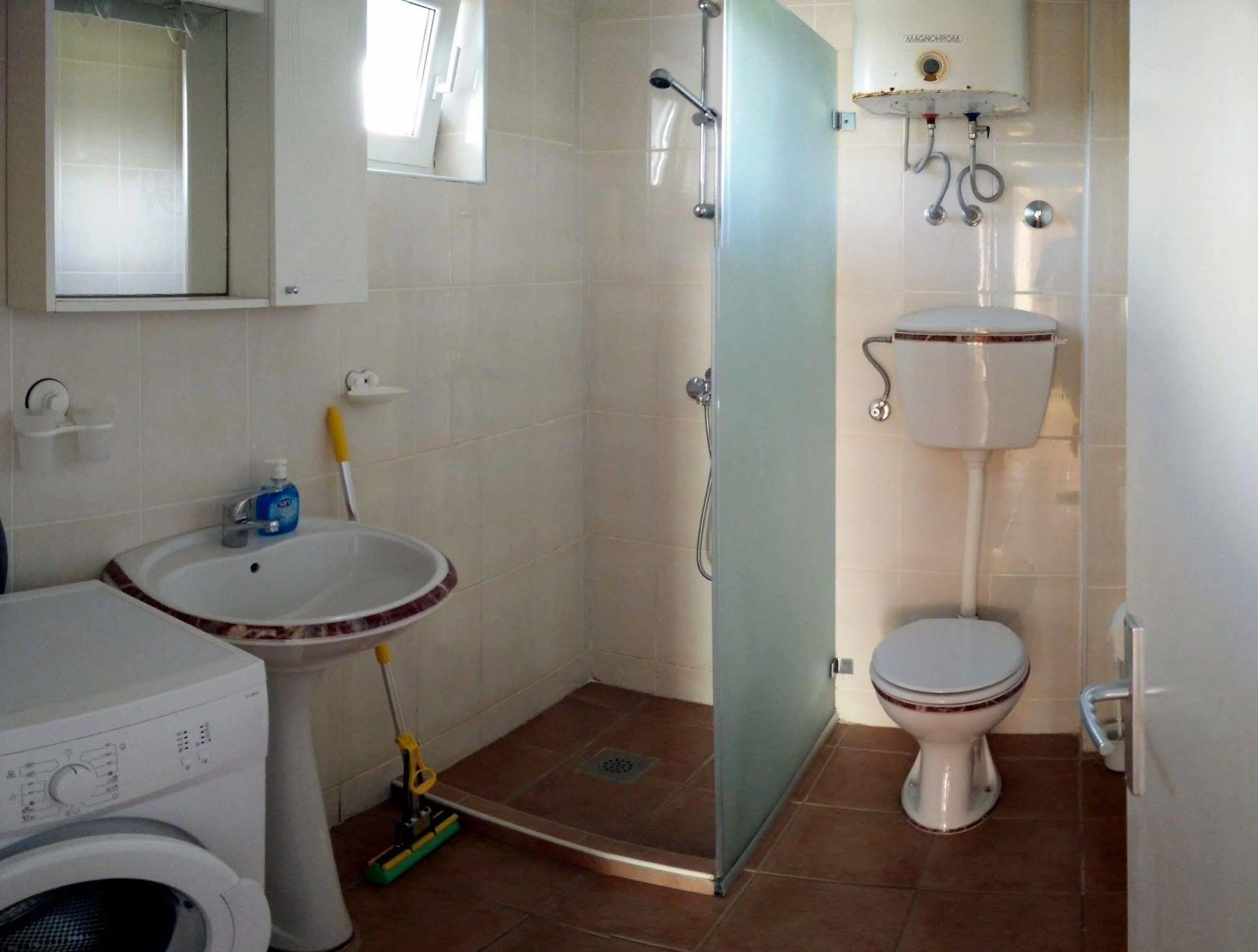 Maki Apartments - Plavi Horizonti Beach Tivat Eksteriør billede