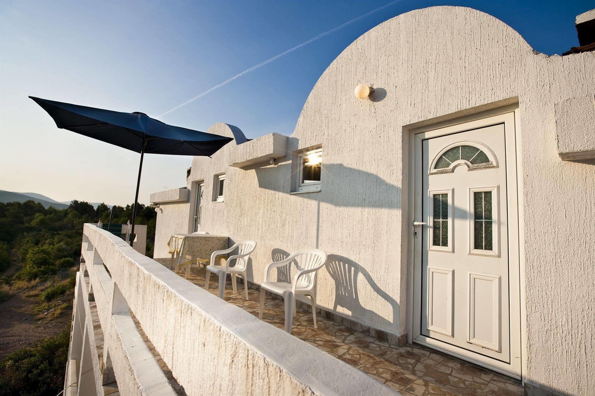Maki Apartments - Plavi Horizonti Beach Tivat Eksteriør billede